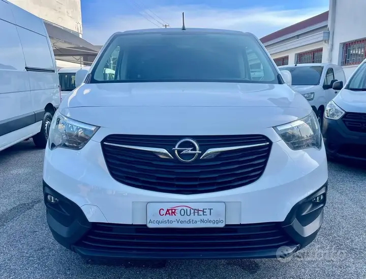 Opel Combo 2021 photo 2