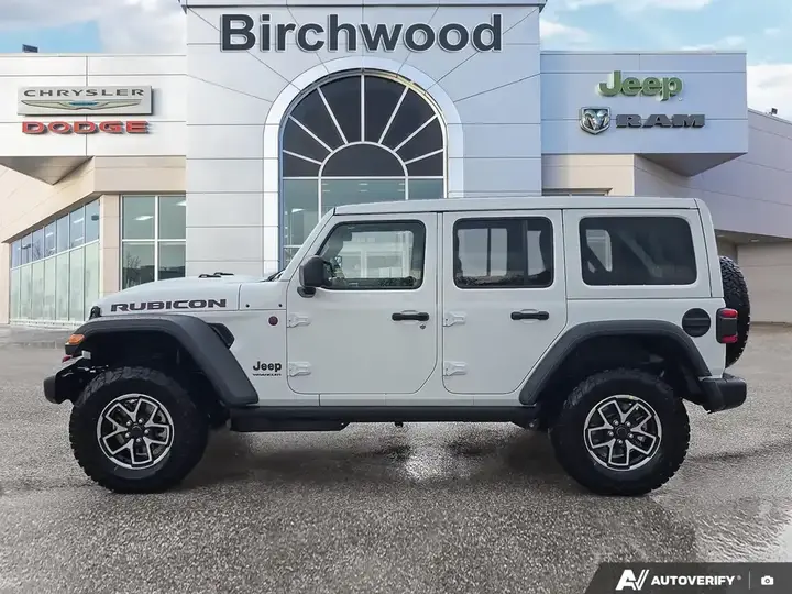 Jeep Wrangler 2026 photo 3