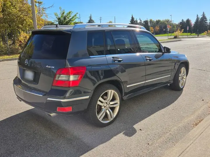 Mercedes-Benz Glk 2011 photo 2