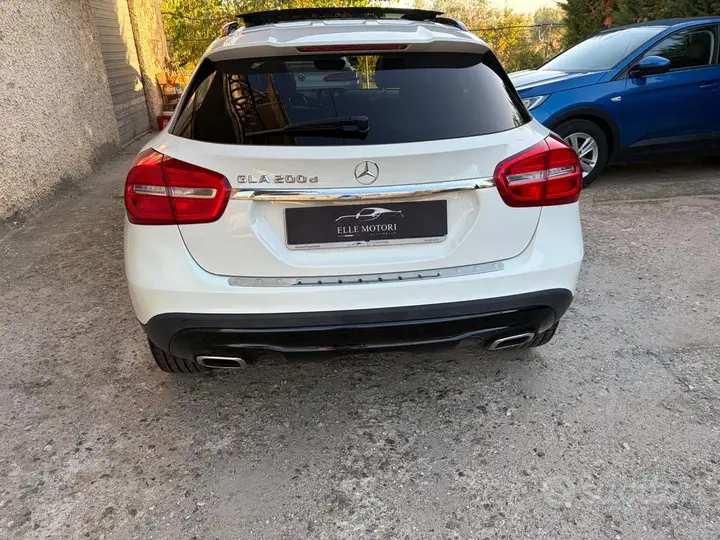 Mercedes-Benz Gla 2016 photo 3