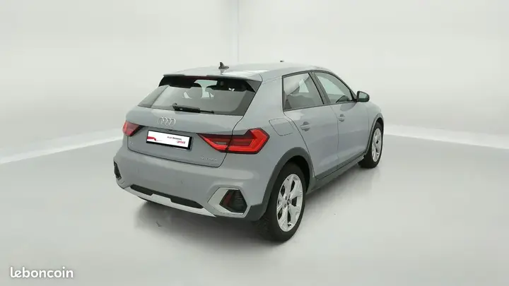 Audi A1 2023 photo 4