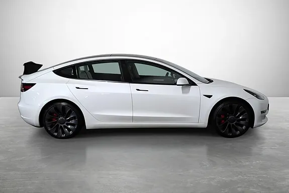 Tesla Model 3 2021 photo 4