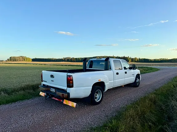 GMC Sierra 2003 photo 3