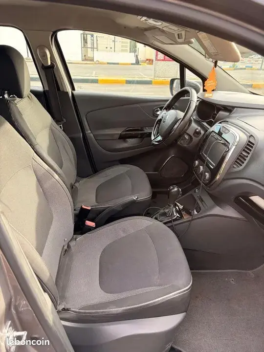 Renault Captur 2015 photo 3