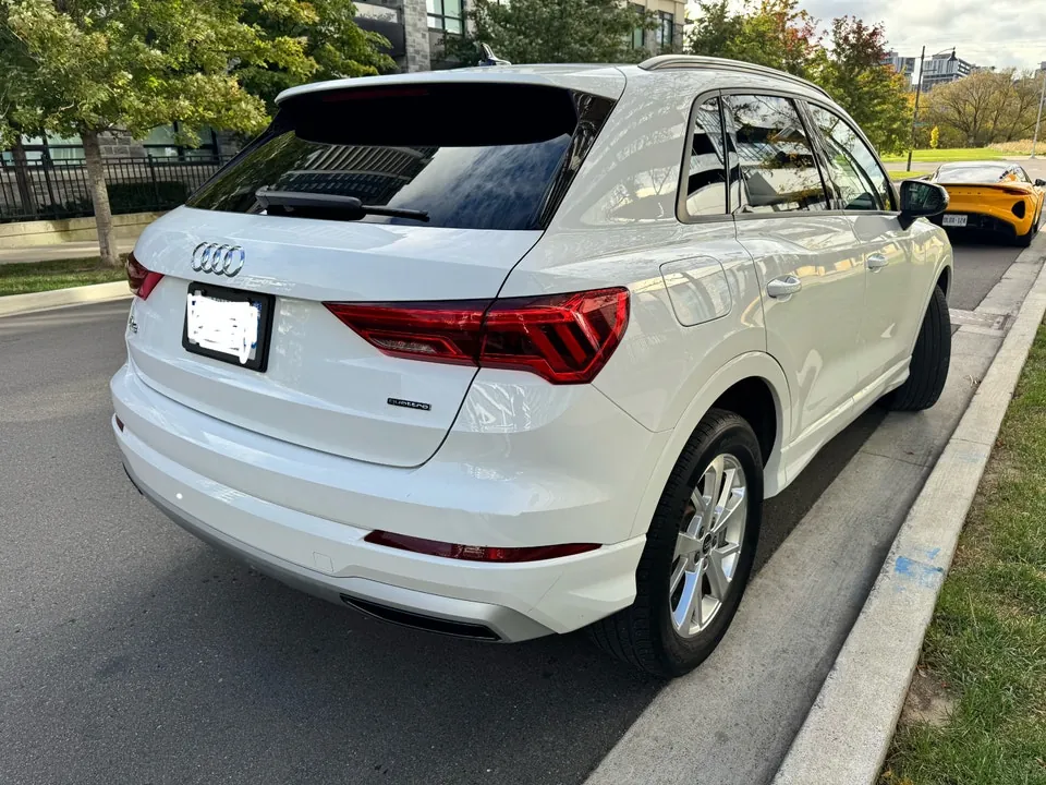 Audi Q3 2022 photo 4