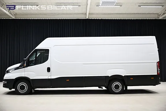 Iveco Daily 2023 photo 2