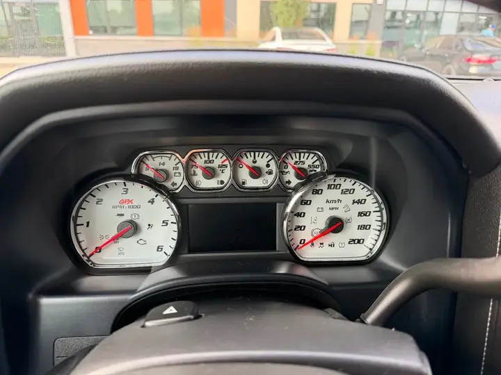 Chevrolet Silverado 1500 2014 photo 4