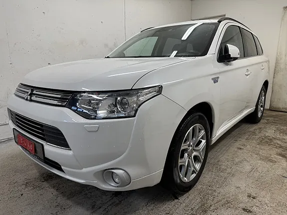 Mitsubishi Outlander 2014 photo 4