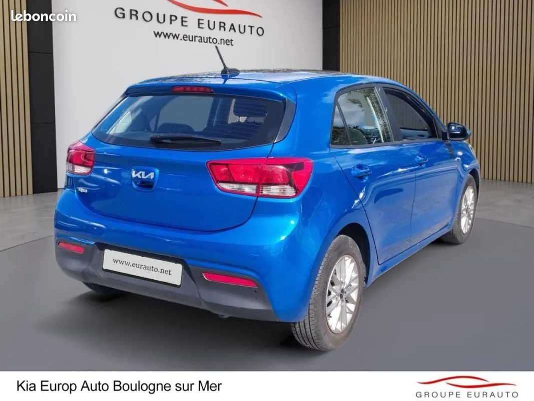 Kia Rio 2023 photo 5