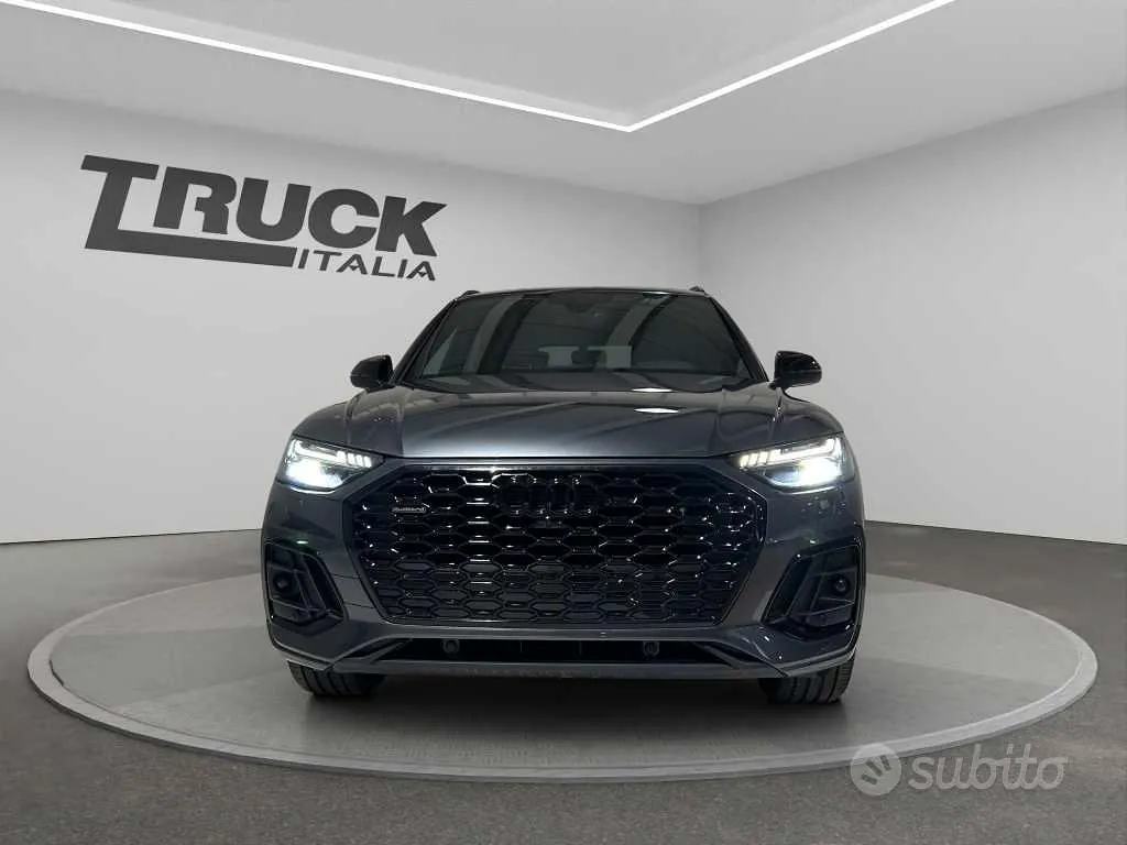 Audi Q5 2025 photo 2