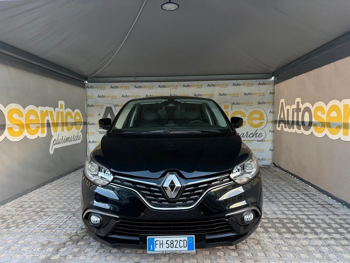 Renault Scenic 2017 photo 2