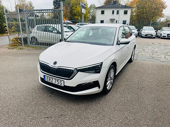 Skoda Scala 2022 photo 2