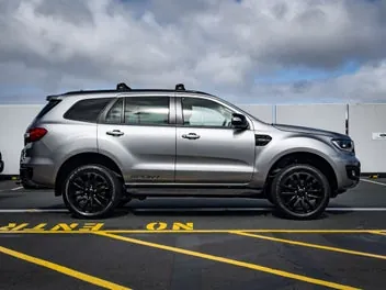Ford Everest 2022 photo 3