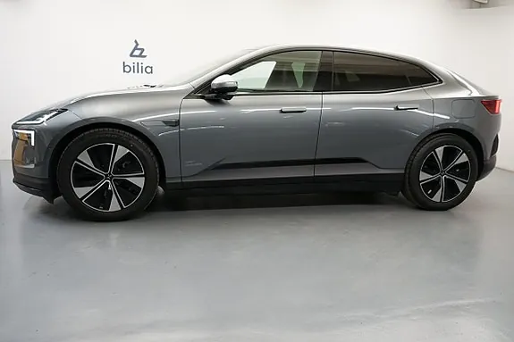 Polestar 4 2026 photo 2
