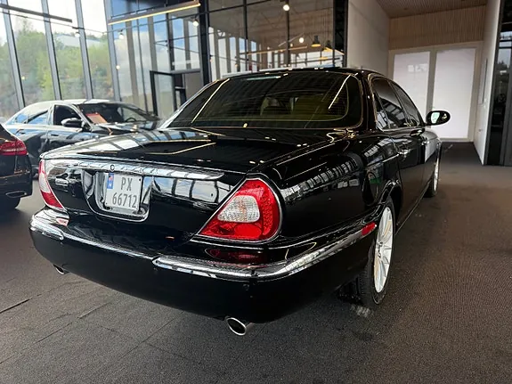 Jaguar Xj8 2006 photo 5