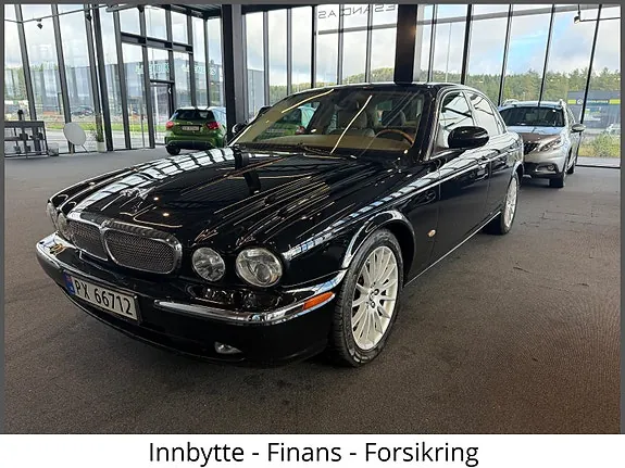 Jaguar Xj8