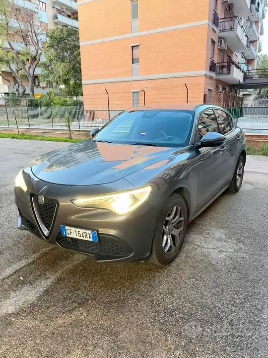 Alfa Romeo Stelvio 2021 photo 2