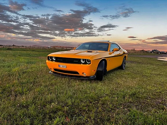 Dodge Challenger 2012 photo 3
