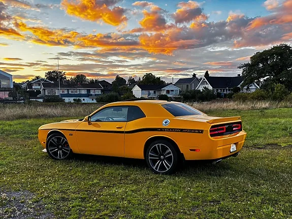 Dodge Challenger 2012 photo 5
