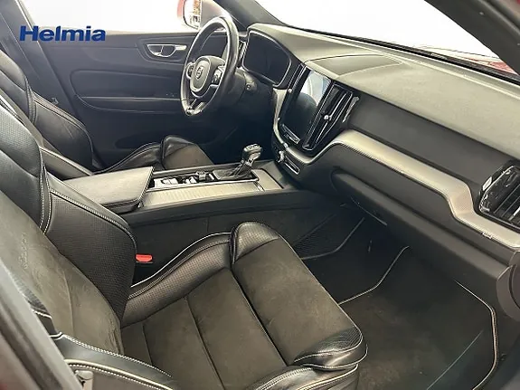 Volvo Xc60 2018 photo 5