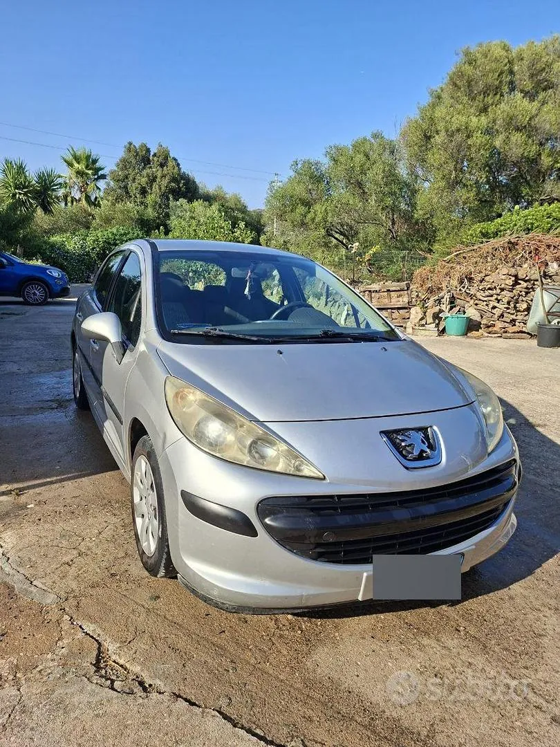 Peugeot 207 2007 photo 4