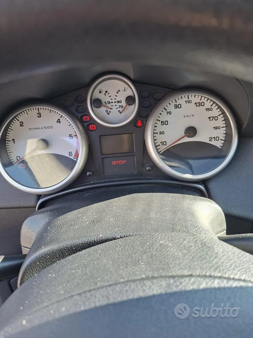 Peugeot 207 2007 photo 3
