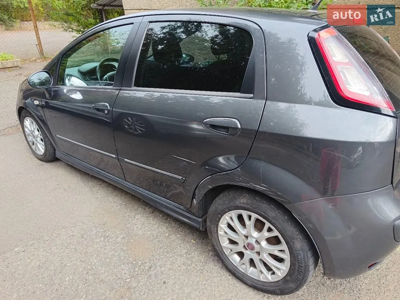 Fiat Punto 2010 photo 5