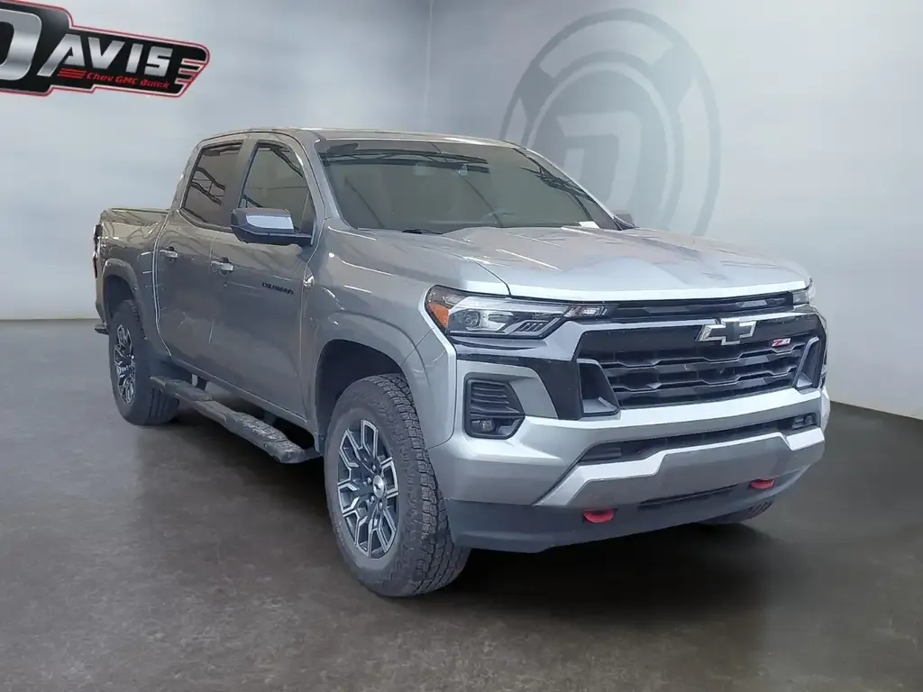 Chevrolet Colorado 2025 photo 2