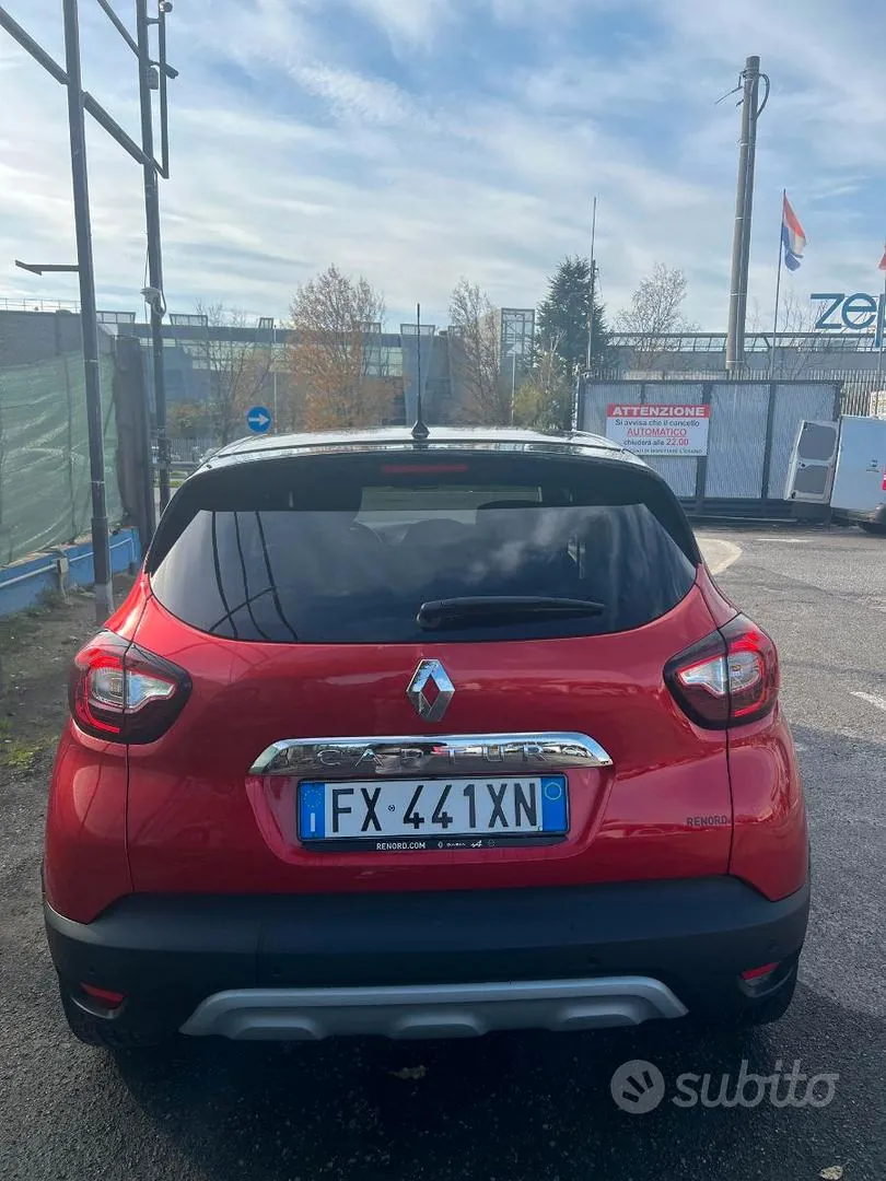 Renault Captur 2019 photo 2