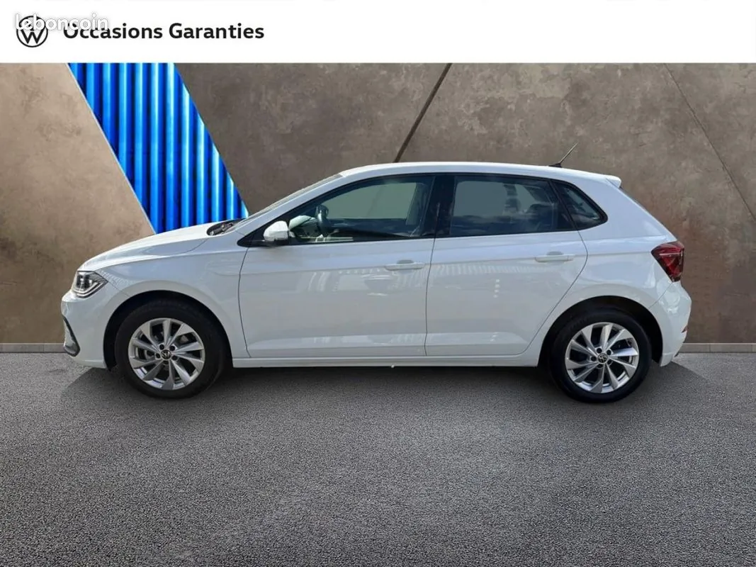 Volkswagen Polo 2023 photo 2