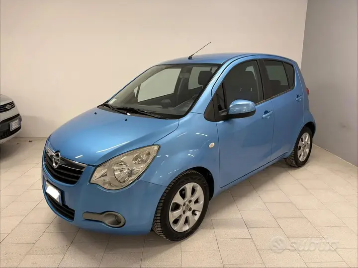 Opel Agila