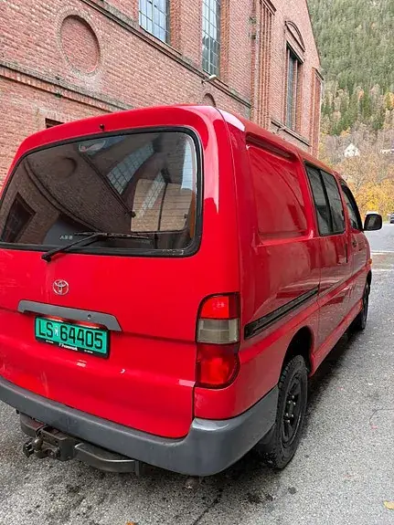 Toyota Hiace 2006 photo 5