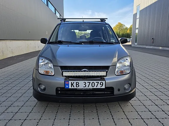 Suzuki Ignis 2008 photo 2