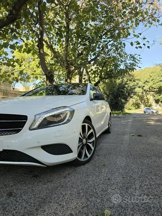 Mercedes-Benz A 180D