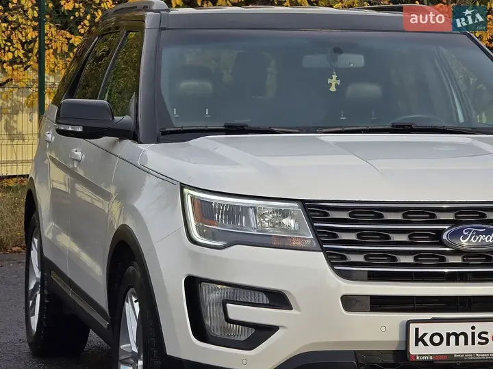 Ford Explorer 2017 photo 5