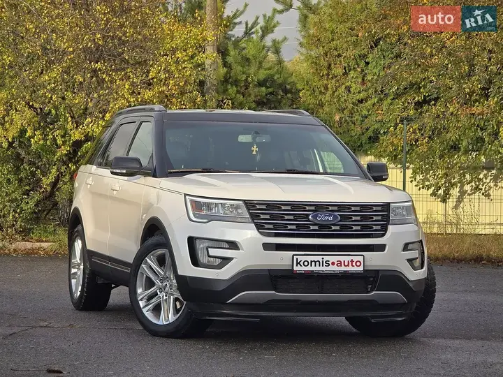 Ford Explorer