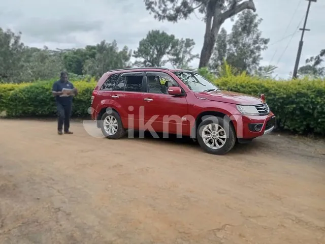 Suzuki Grand Vitara 2014 photo 2