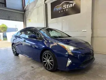 Toyota Prius 2016 photo 2