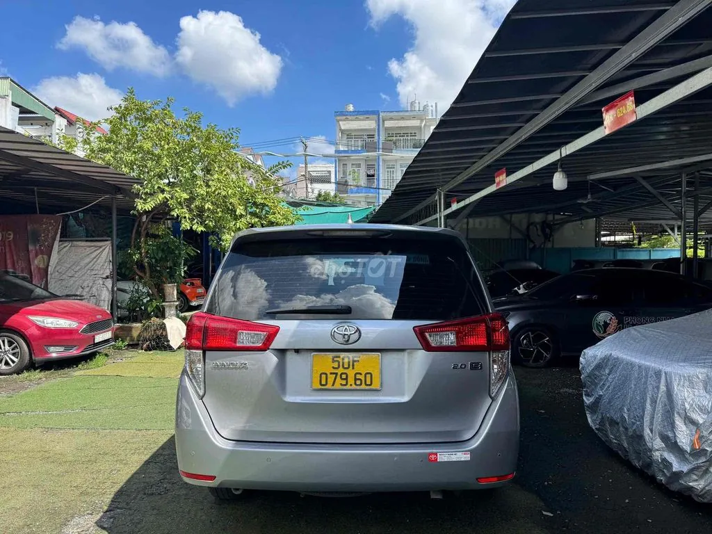 Toyota Innova 2022 photo 3