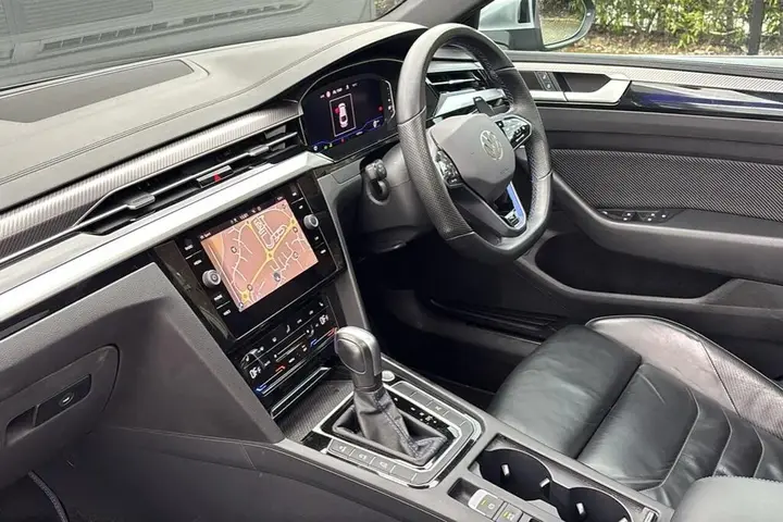 Volkswagen Arteon 2024 photo 2