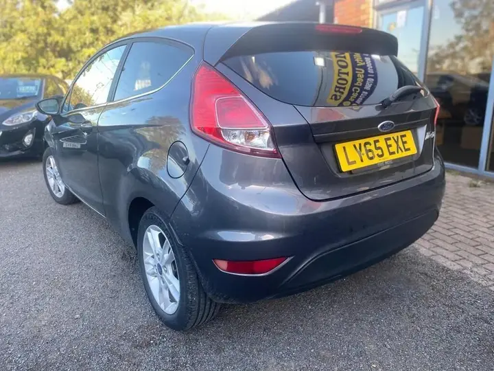 Ford Fiesta 2015 photo 3