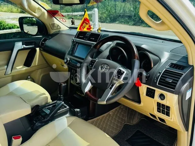 Toyota Land Cruiser Prado 2015 photo 4