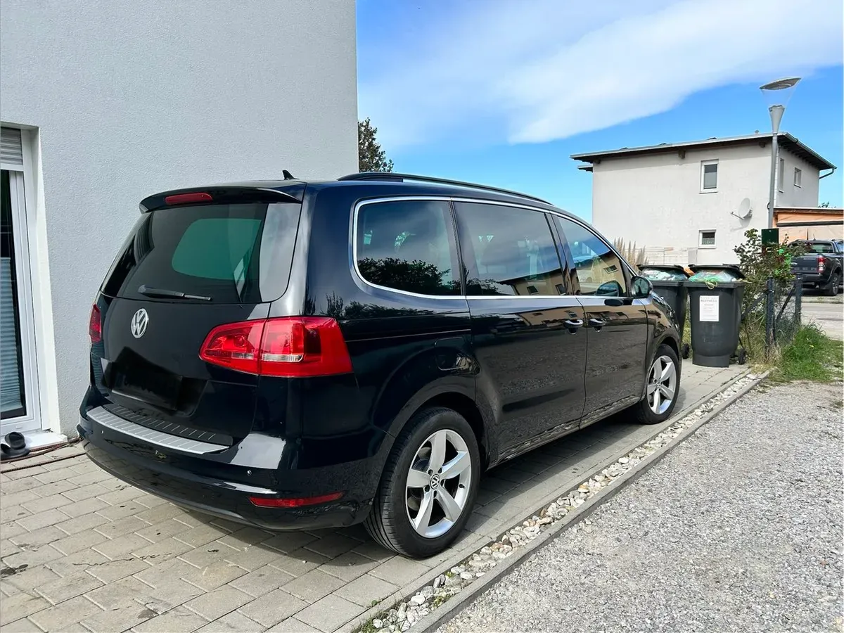 Volkswagen Sharan 2010 photo 3