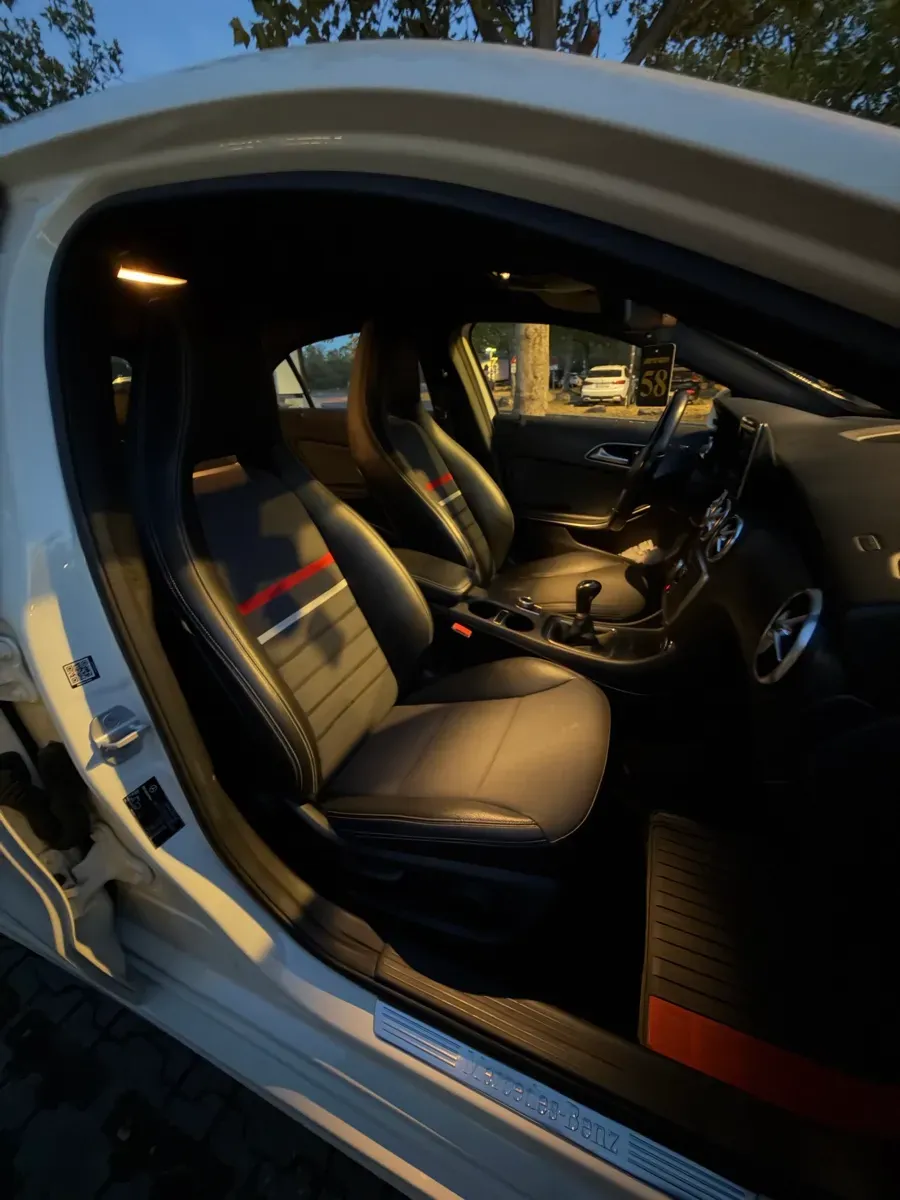 Mercedes-Benz Aklasse 2014 photo 3