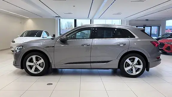 Audi E-Tron 2019 photo 5
