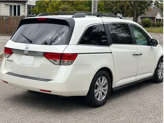 Honda Odyssey 2016 photo 3