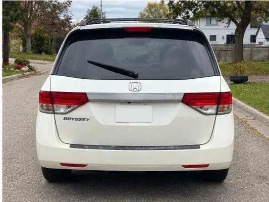 Honda Odyssey 2016 photo 4