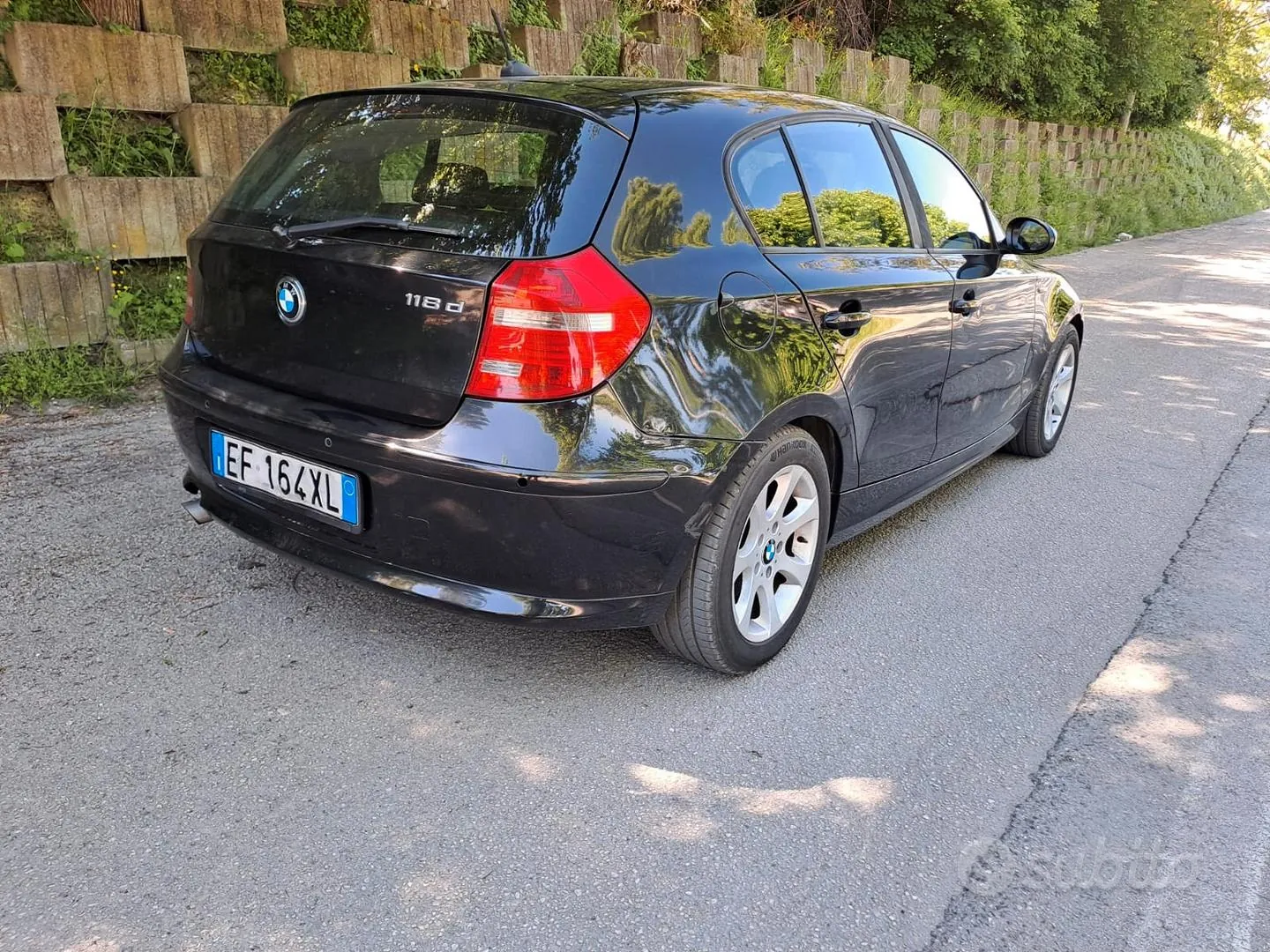 BMW 118D 2010 photo 4