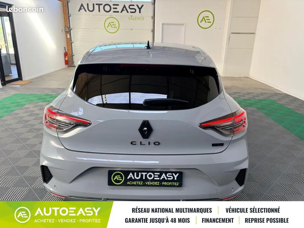 Renault Clio 2024 photo 4