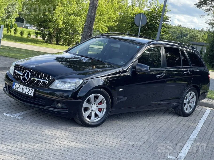 Mercedes-Benz C250 2010 photo 5